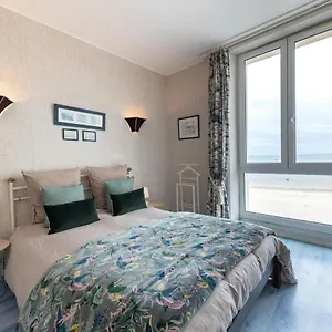 La Plage-2 , Dinard France